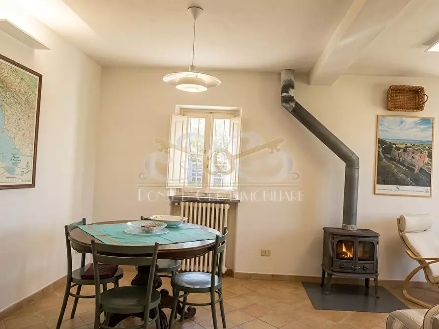 Immagine 23 di Rustico / casale in vendita  a Massarosa