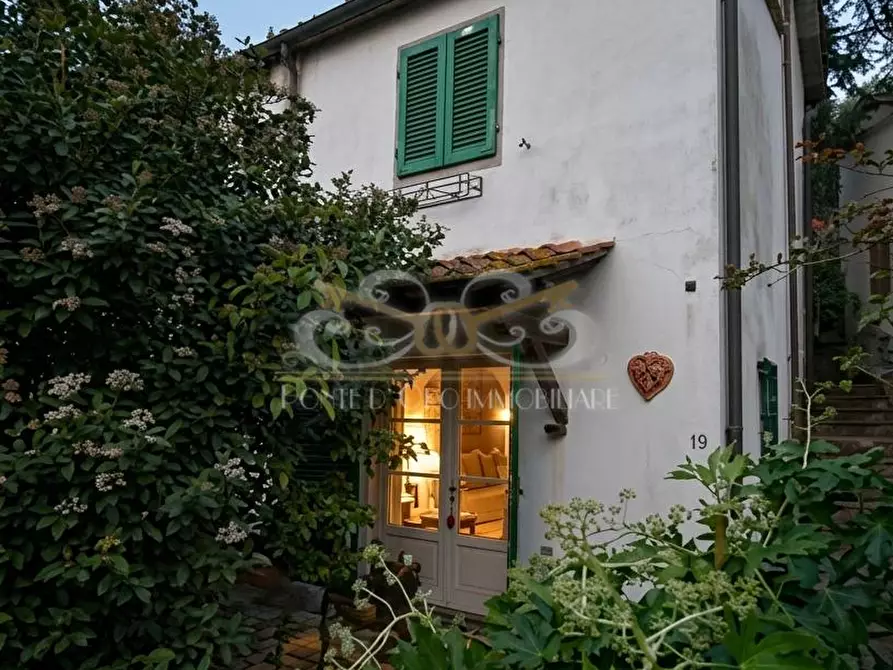 Immagine 4 di Rustico / casale in vendita  a Massarosa