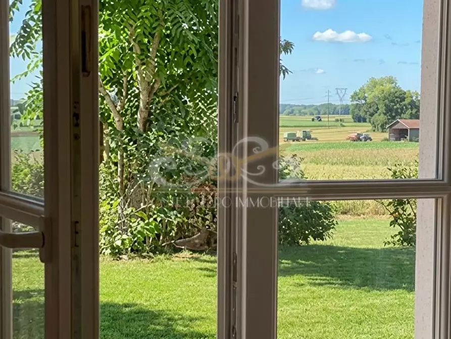 Immagine 5 di Rustico / casale in vendita  a Massarosa