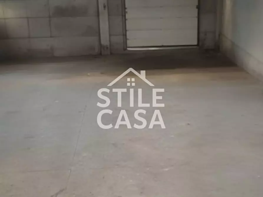 Immagine 3 di Attività artigianale in vendita  a Altopascio