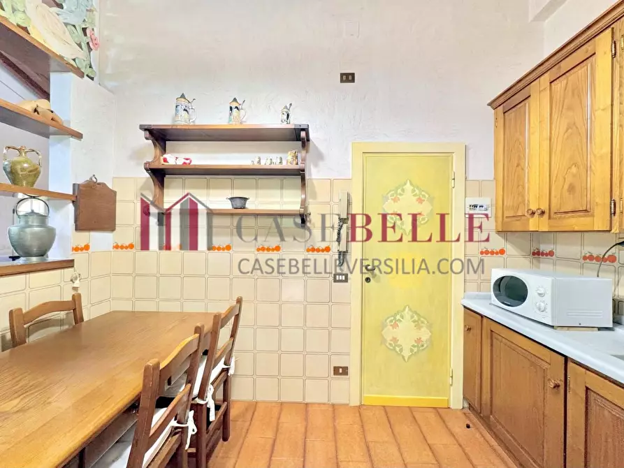 Immagine 6 di Casa indipendente in affitto  a Forte Dei Marmi