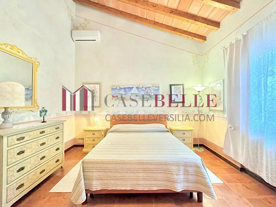 Immagine 24 di Casa indipendente in affitto  a Forte Dei Marmi