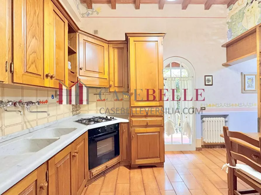 Immagine 7 di Casa indipendente in affitto  a Forte Dei Marmi