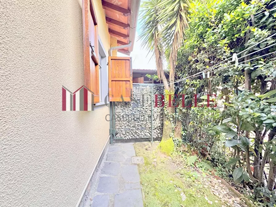 Immagine 39 di Casa indipendente in affitto  a Forte Dei Marmi