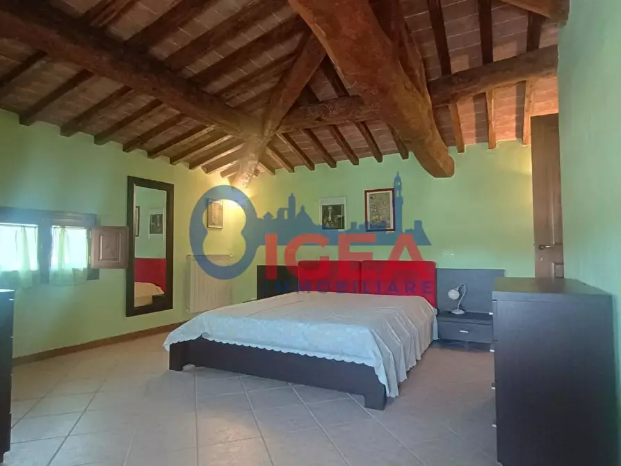 Immagine 7 di Appartamento in vendita  a San Gimignano