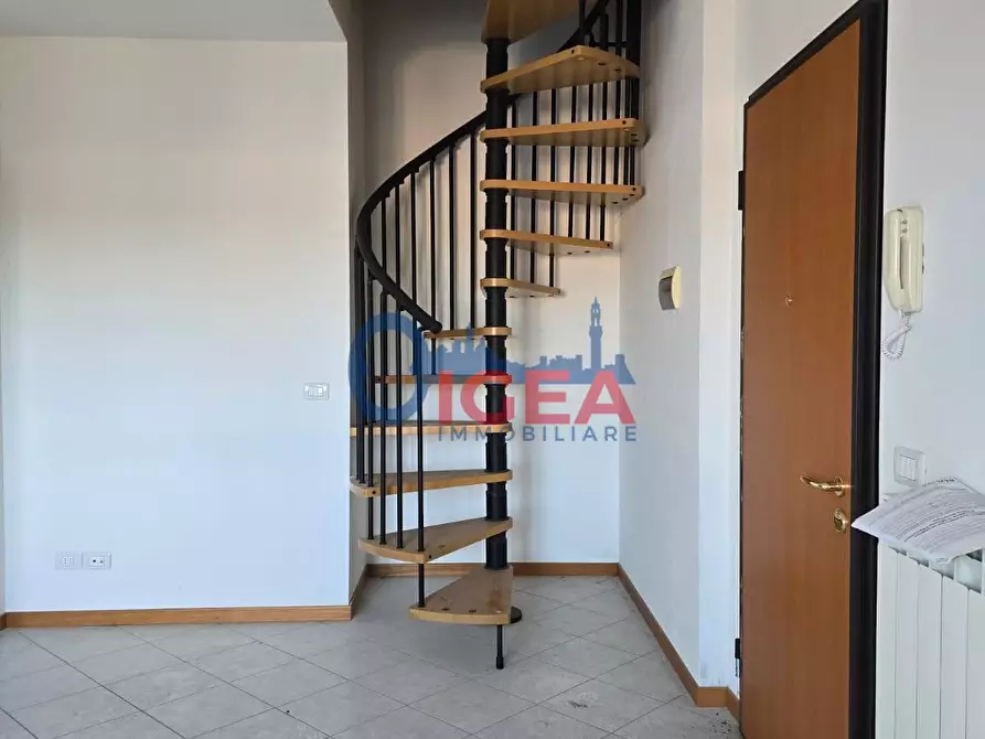 Immagine 1 di Appartamento in vendita  a Siena