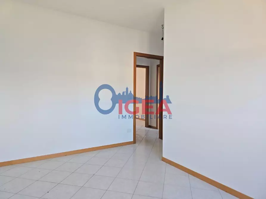Immagine 12 di Appartamento in vendita  a Siena