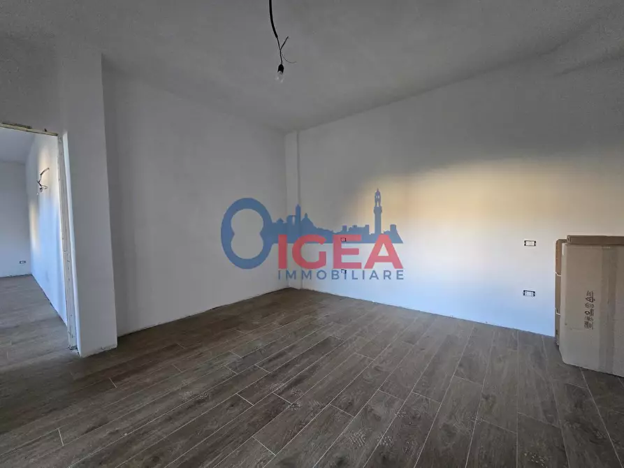 Immagine 7 di Appartamento in vendita  a Siena