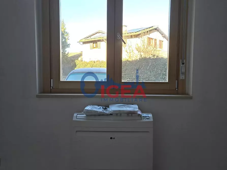 Immagine 14 di Appartamento in vendita  a Siena