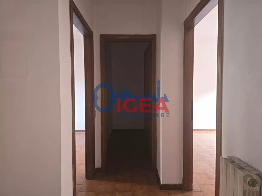 Immagine 18 di Appartamento in vendita  a Colle Di Val D'elsa