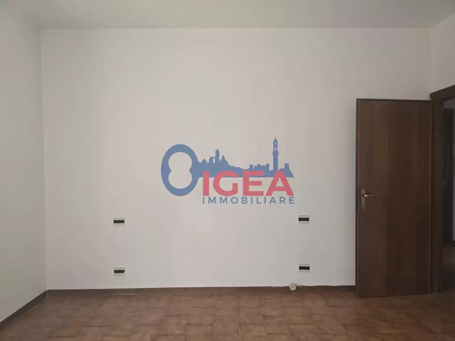 Immagine 22 di Appartamento in vendita  a Colle Di Val D'elsa