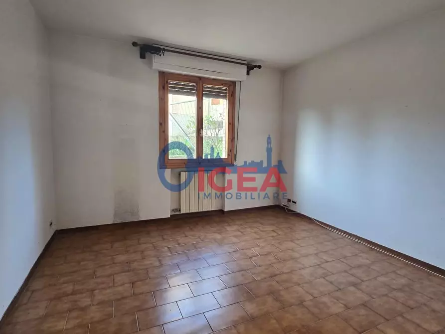 Immagine 3 di Appartamento in vendita  a Colle Di Val D'elsa