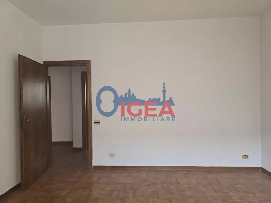Immagine 13 di Appartamento in vendita  a Colle Di Val D'elsa