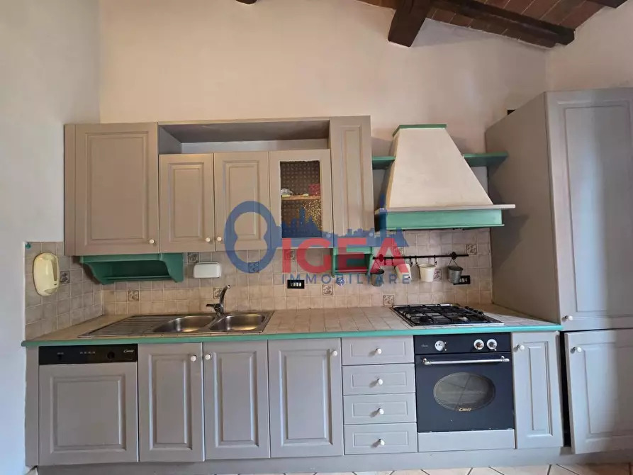 Immagine 8 di Appartamento in vendita  a Poggibonsi