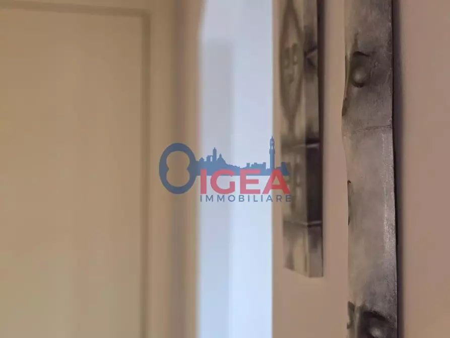 Immagine 26 di Appartamento in vendita  a Poggibonsi
