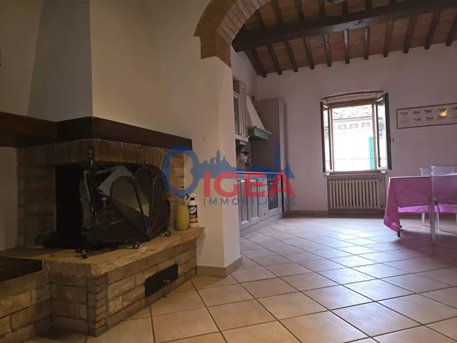 Immagine 2 di Appartamento in vendita  a Poggibonsi