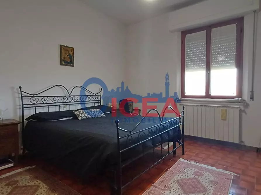 Immagine 10 di Casa colonica in vendita  a Montepulciano
