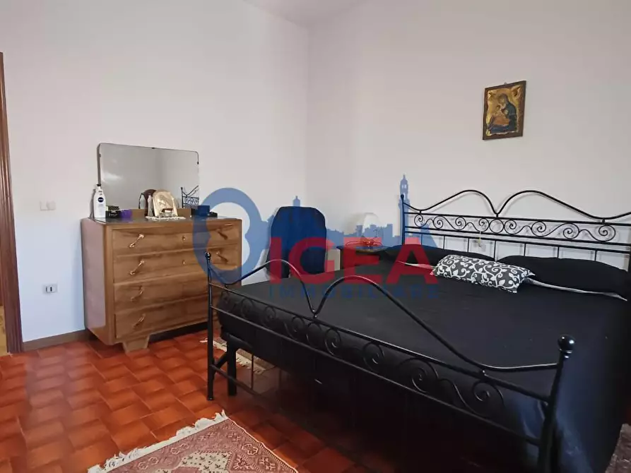 Immagine 11 di Casa colonica in vendita  a Montepulciano