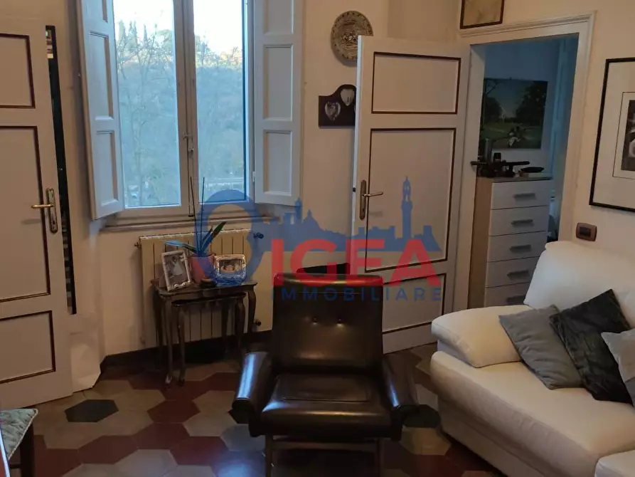 Immagine 8 di Appartamento in vendita  a Siena