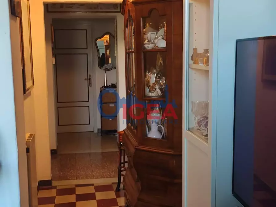 Immagine 12 di Appartamento in vendita  a Siena