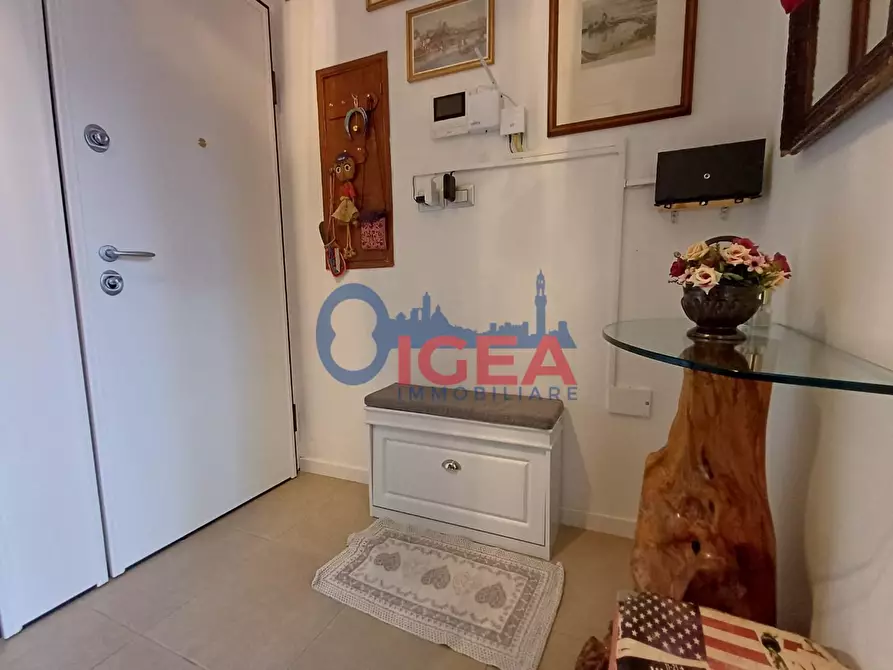 Immagine 4 di Appartamento in vendita  a Siena