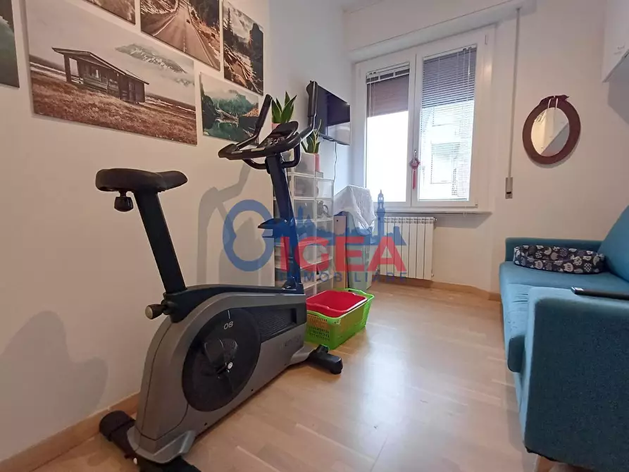 Immagine 34 di Appartamento in vendita  a Siena