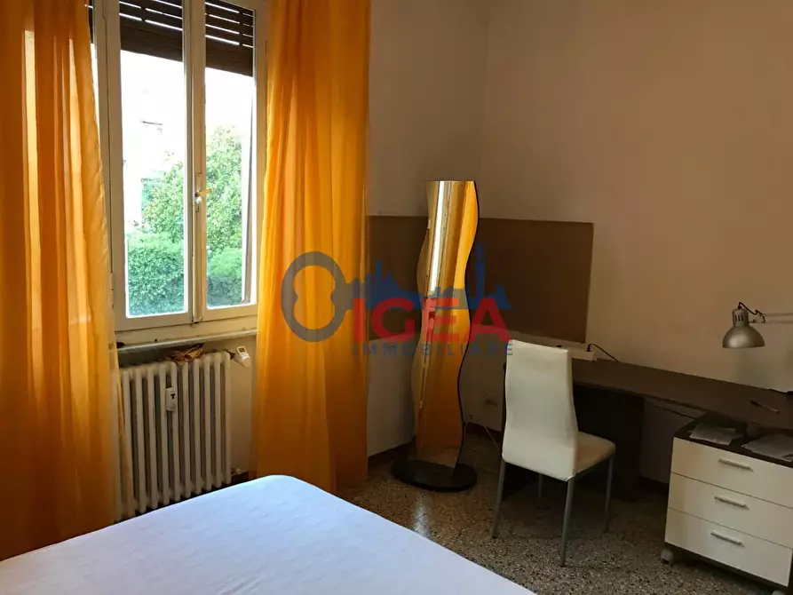 Immagine 10 di Appartamento in vendita  a Siena
