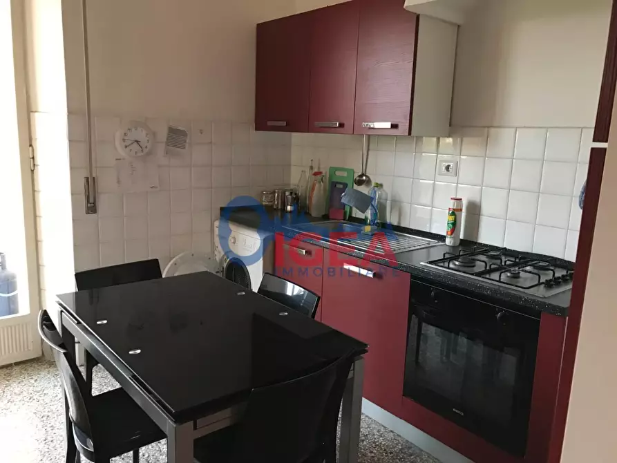 Immagine 1 di Appartamento in vendita  a Siena