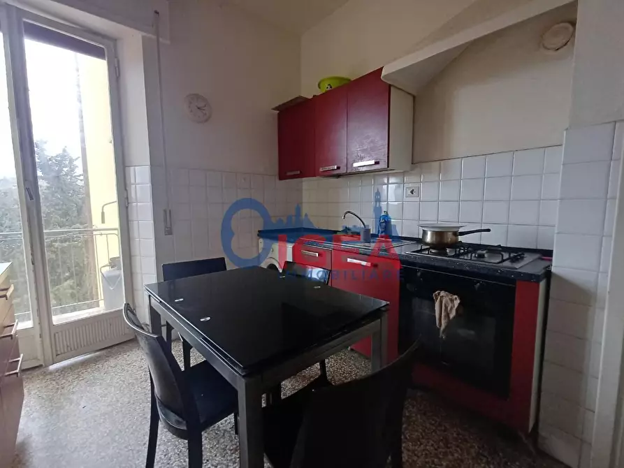 Immagine 3 di Appartamento in vendita  a Siena
