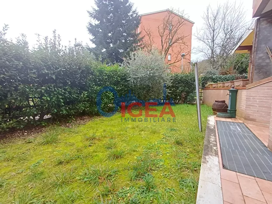 Immagine 18 di Appartamento in vendita  a Sovicille