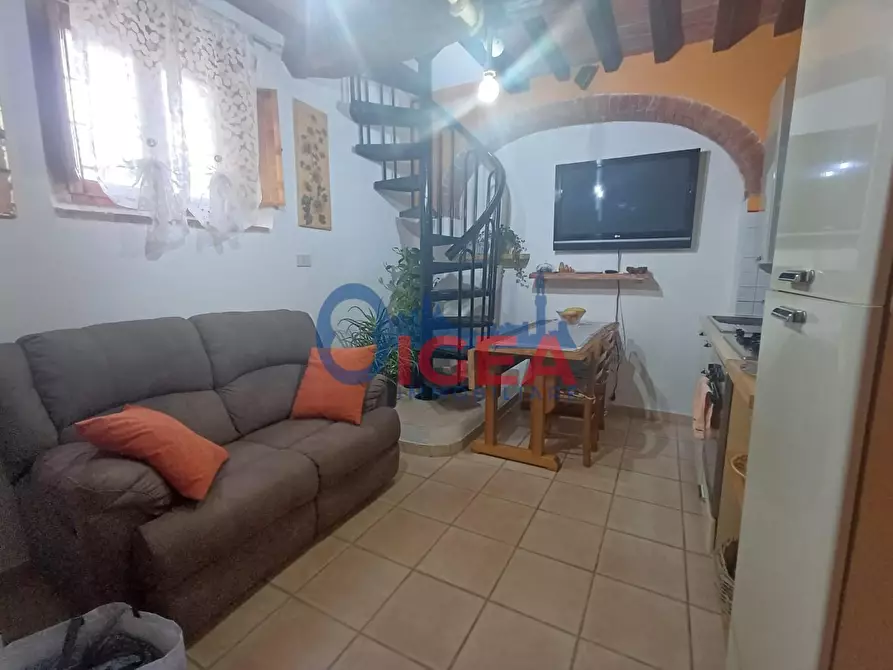 Immagine 5 di Appartamento in vendita  a Colle Di Val D'elsa