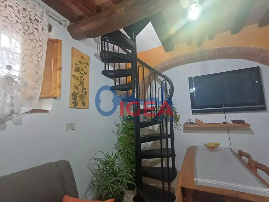 Immagine 8 di Appartamento in vendita  a Colle Di Val D'elsa