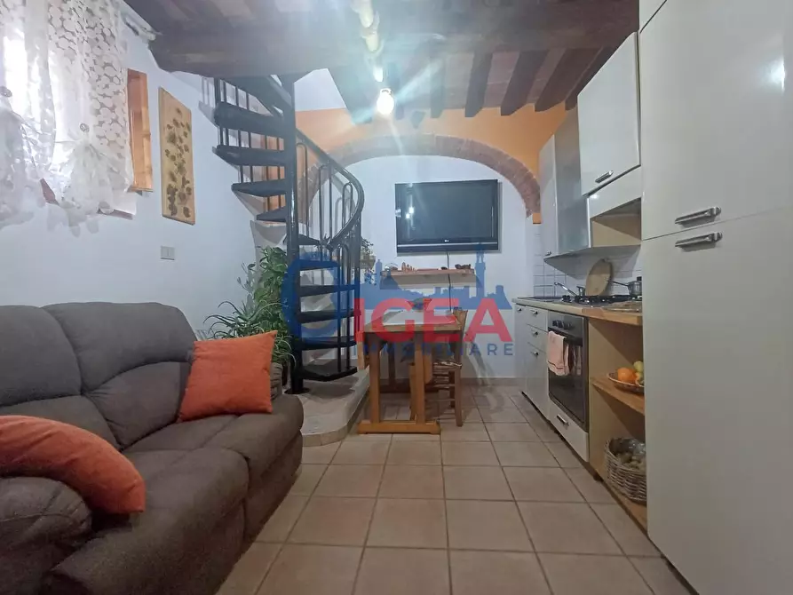 Immagine 7 di Appartamento in vendita  a Colle Di Val D'elsa
