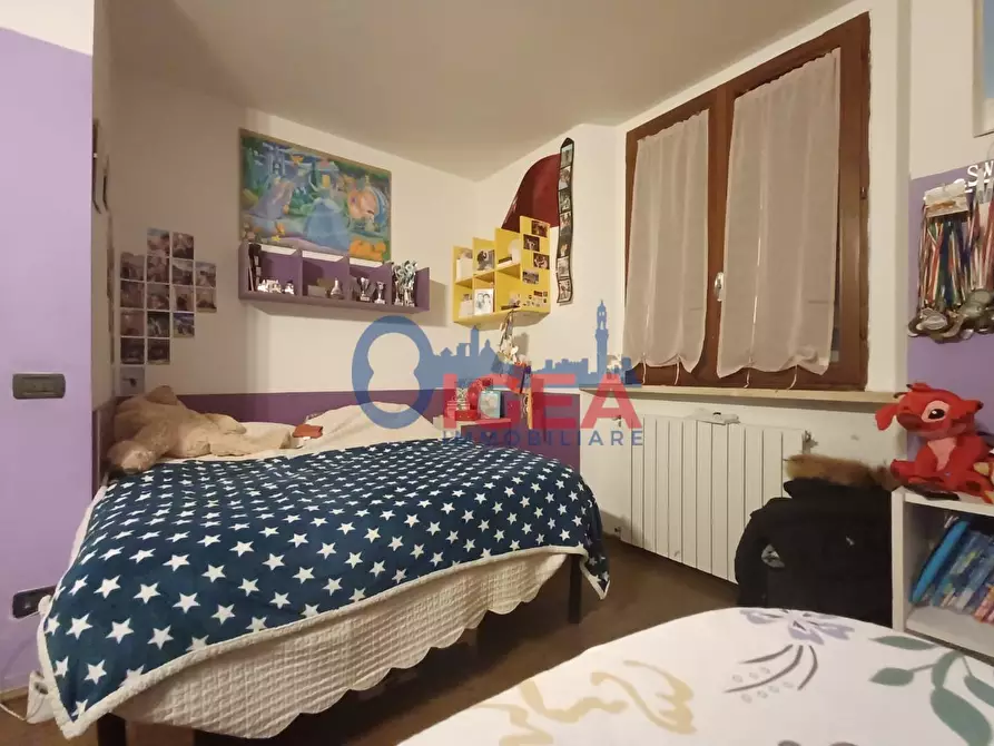 Immagine 11 di Appartamento in vendita  a Poggibonsi