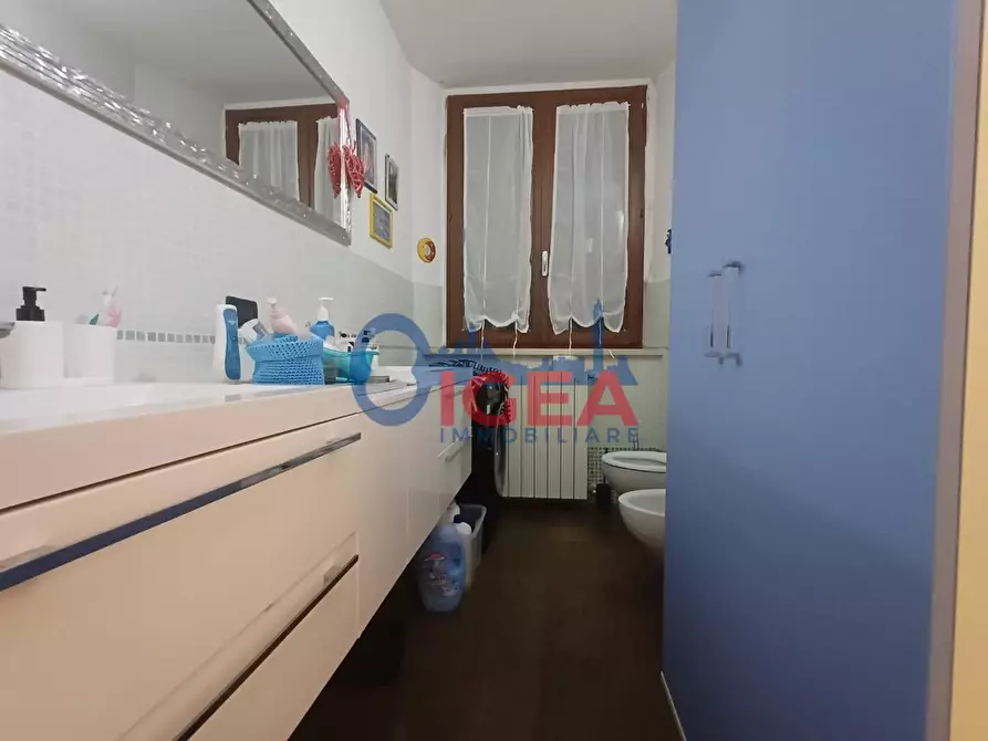 Immagine 16 di Appartamento in vendita  a Poggibonsi