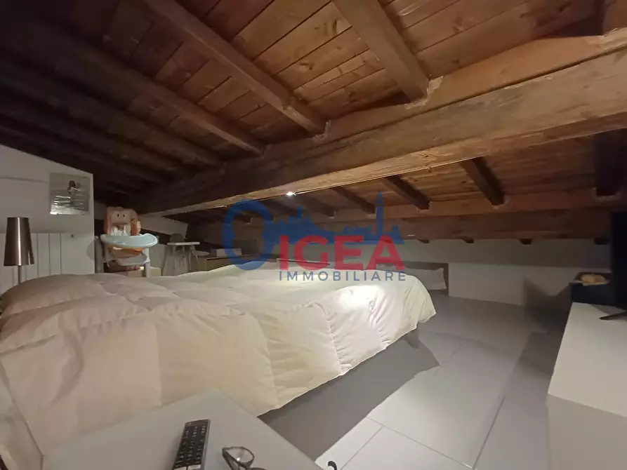 Immagine 21 di Appartamento in vendita  a Poggibonsi