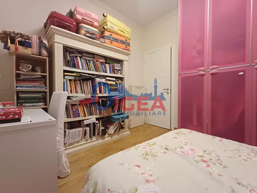 Immagine 17 di Appartamento in vendita  a Siena