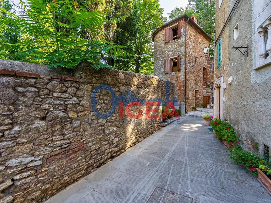 Immagine 4 di Immobile di prestigio in vendita  a Rapolano Terme