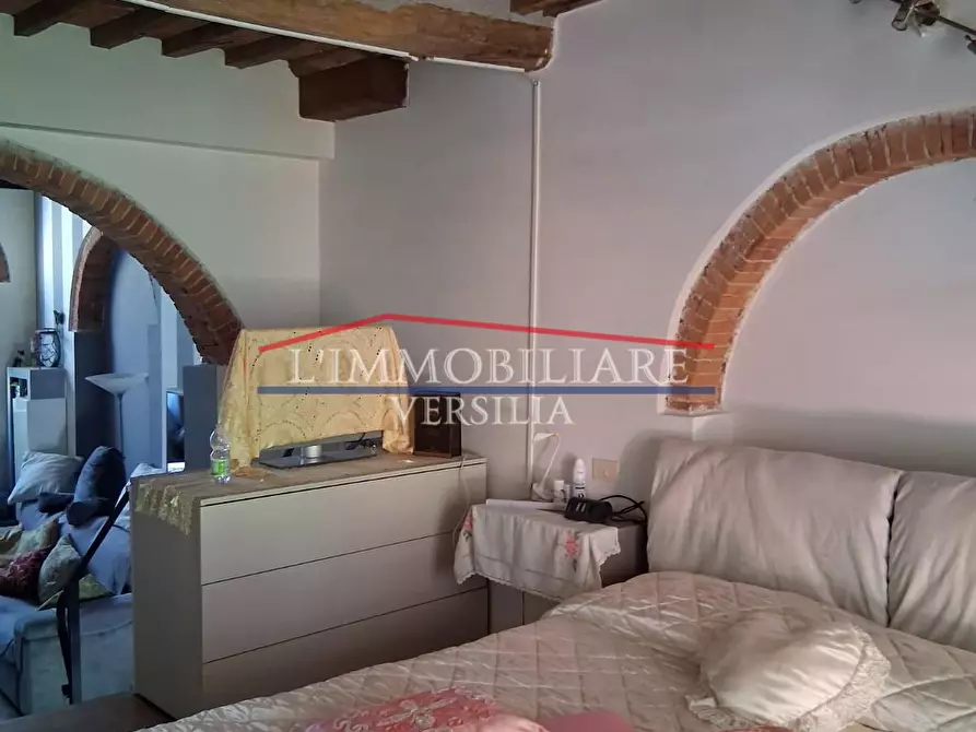 Immagine 16 di Appartamento in vendita  a Carrara
