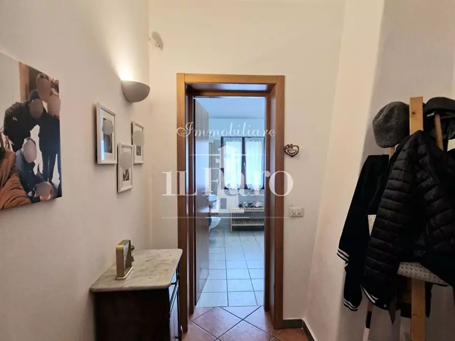 Immagine 36 di Appartamento in vendita  a Campi Bisenzio