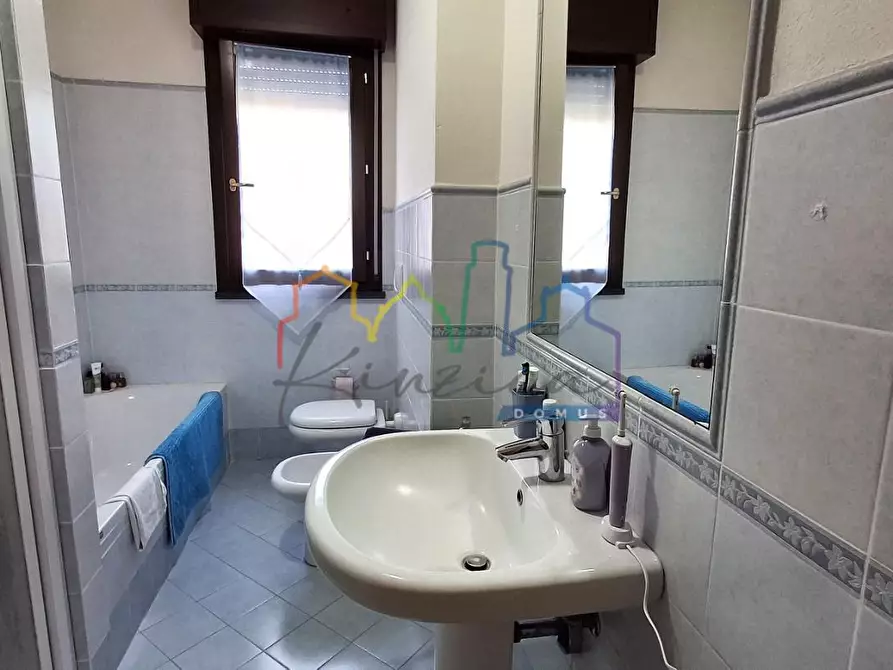 Immagine 7 di Appartamento in vendita  a Cascina