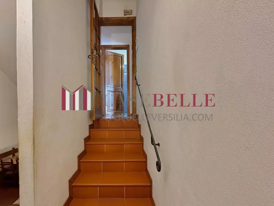 Immagine 47 di Villetta a schiera in vendita  a Pietrasanta