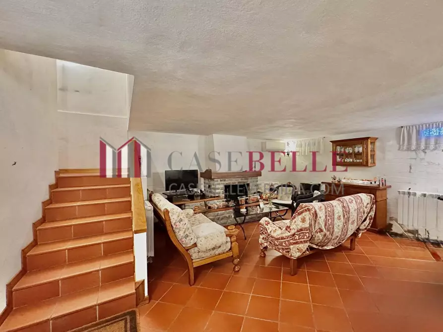 Immagine 42 di Villetta a schiera in vendita  a Pietrasanta