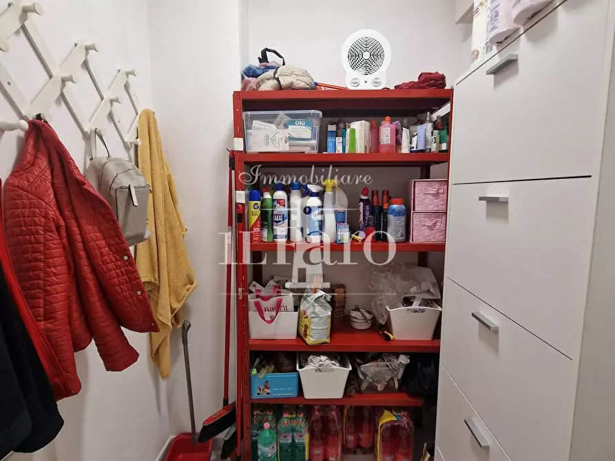 Immagine 39 di Appartamento in vendita  a Campi Bisenzio