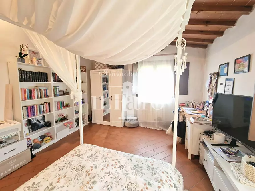 Immagine 27 di Appartamento in vendita  a Signa