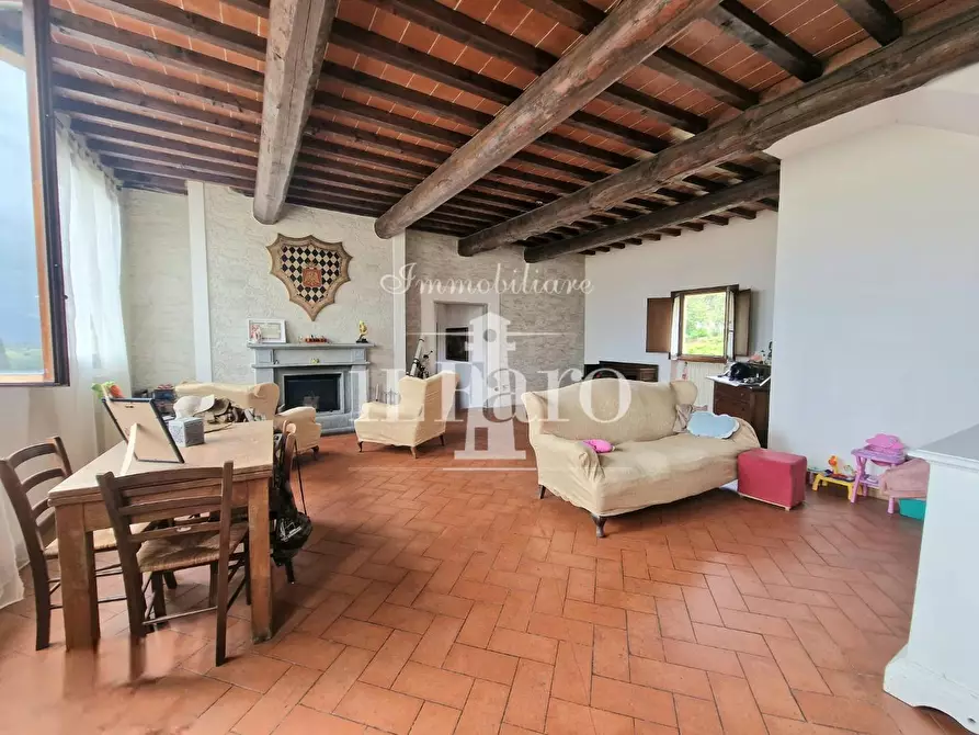 Immagine 1 di Appartamento in vendita  a Signa