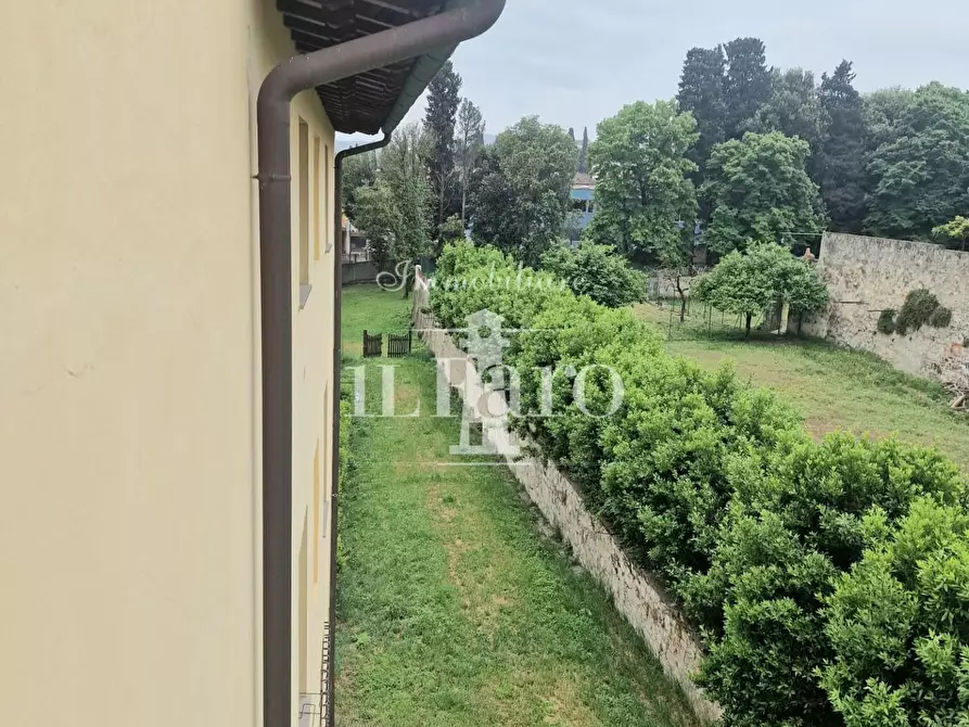 Immagine 53 di Appartamento in vendita  a Signa