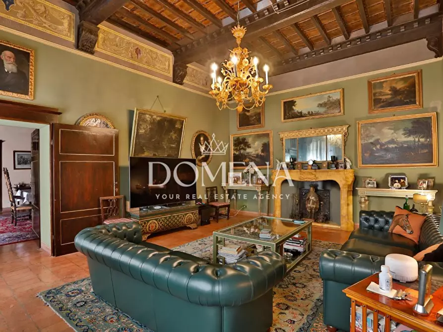 Immagine 9 di Appartamento in vendita  a Siena
