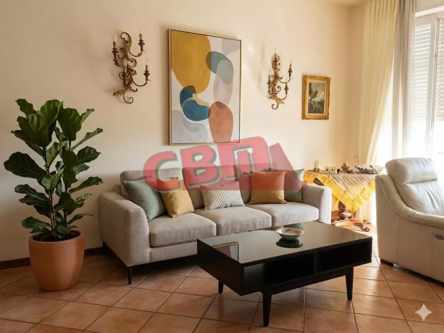 Immagine 3 di Appartamento in vendita  a Livorno