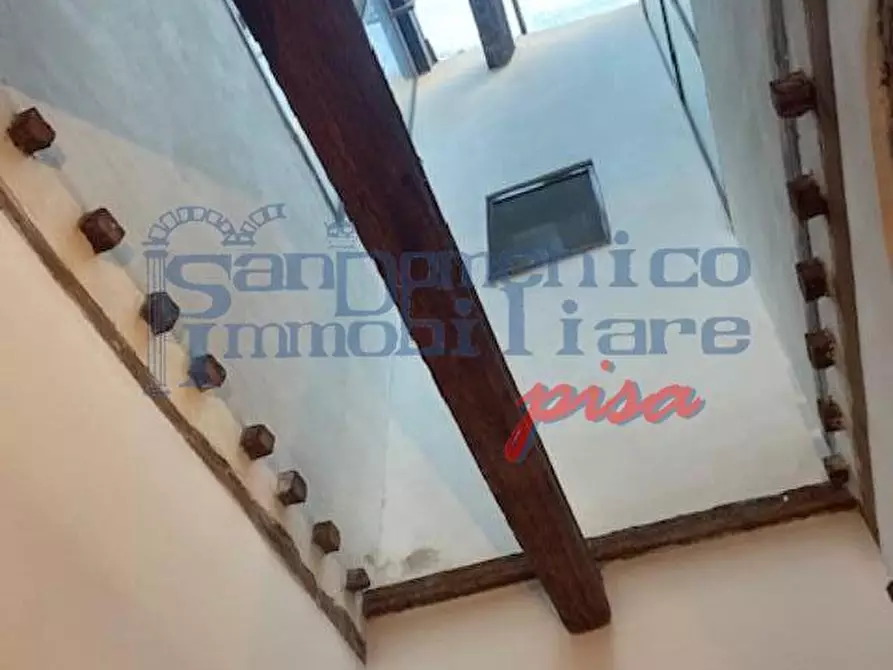 Immagine 4 di Appartamento in vendita  a Pisa